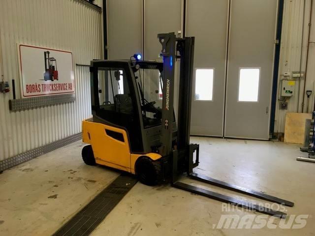 Jungheinrich EFG 320 Elektrische heftrucks
