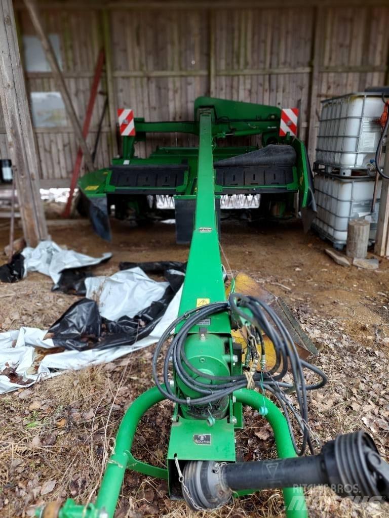 John Deere 730 Maaikneuzers