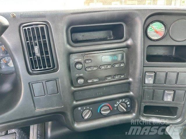 GMC 5500 Platte bakwagens