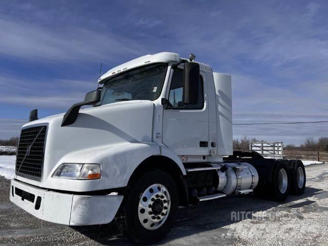 Volvo VNM Chassis met cabine