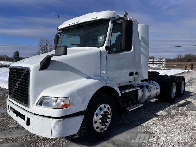 Volvo VNM Chassis met cabine