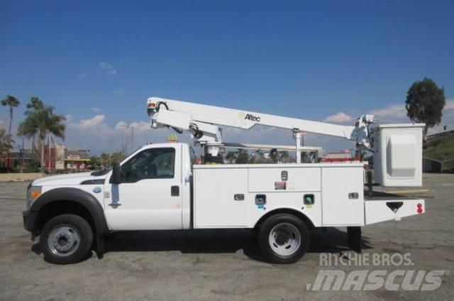 Ford F450 Auto hoogwerkers