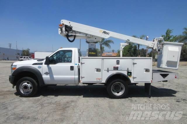 Ford F450 Auto hoogwerkers