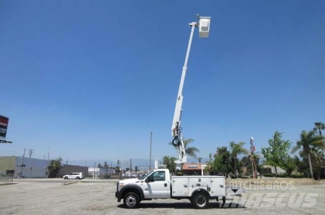 Ford F450 Auto hoogwerkers