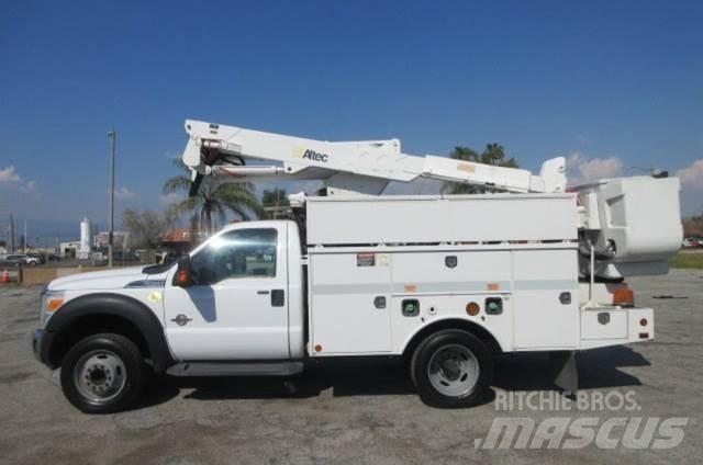 Ford F550 Auto hoogwerkers