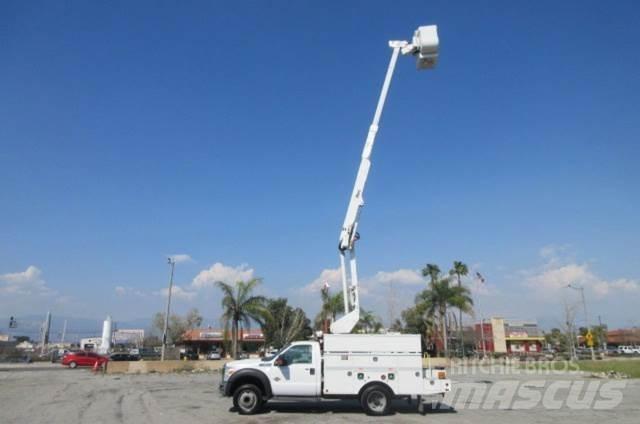 Ford F550 Auto hoogwerkers