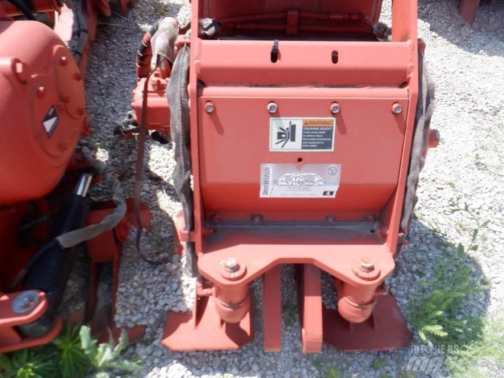 Ditch Witch M530 Ploeg
