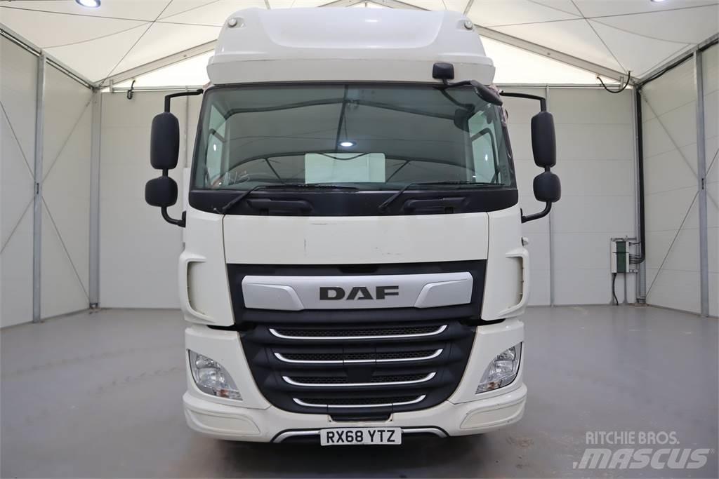 DAF CF450 Trekkers
