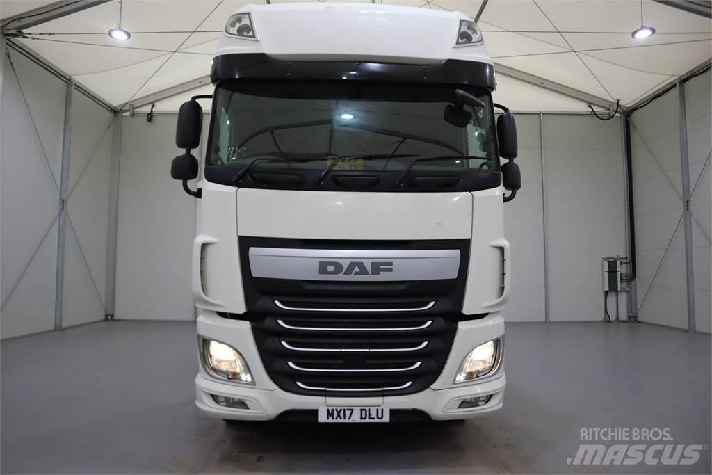 DAF XF 460 FTG Trekkers