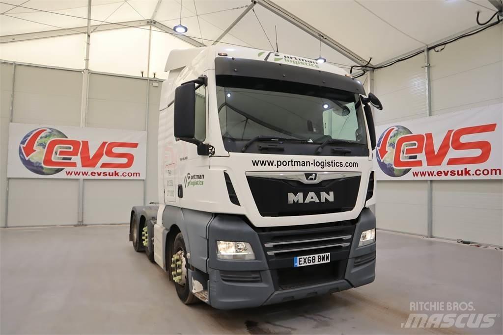 MAN TGX 26.460 Trekkers