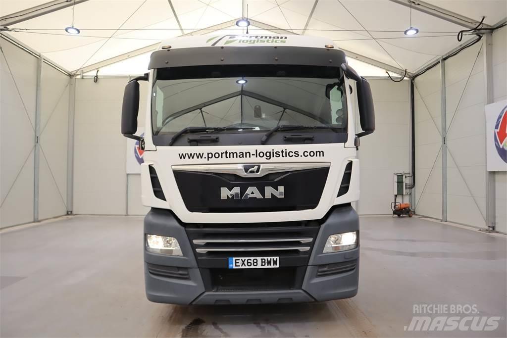 MAN TGX 26.460 Trekkers