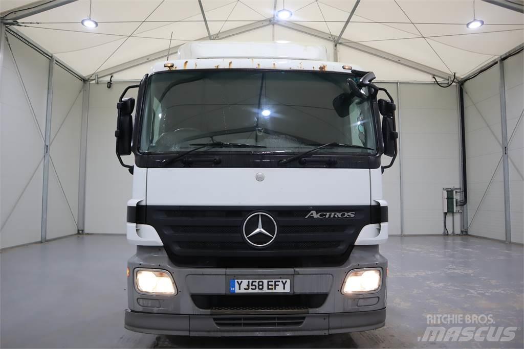 Mercedes-Benz ACTROS 1836 Trekkers