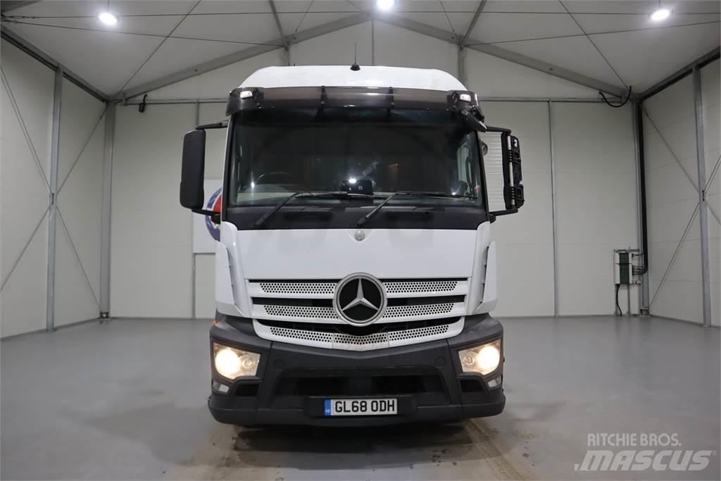 Mercedes-Benz ACTROS 1840 Trekkers