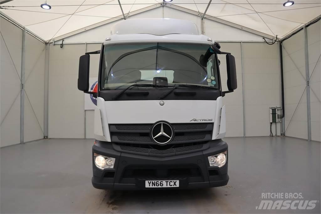 Mercedes-Benz ACTROS 1840 Trekkers