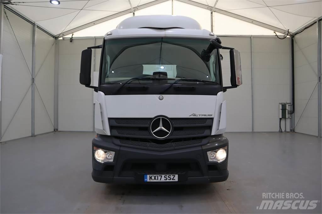 Mercedes-Benz ACTROS 1840 Trekkers
