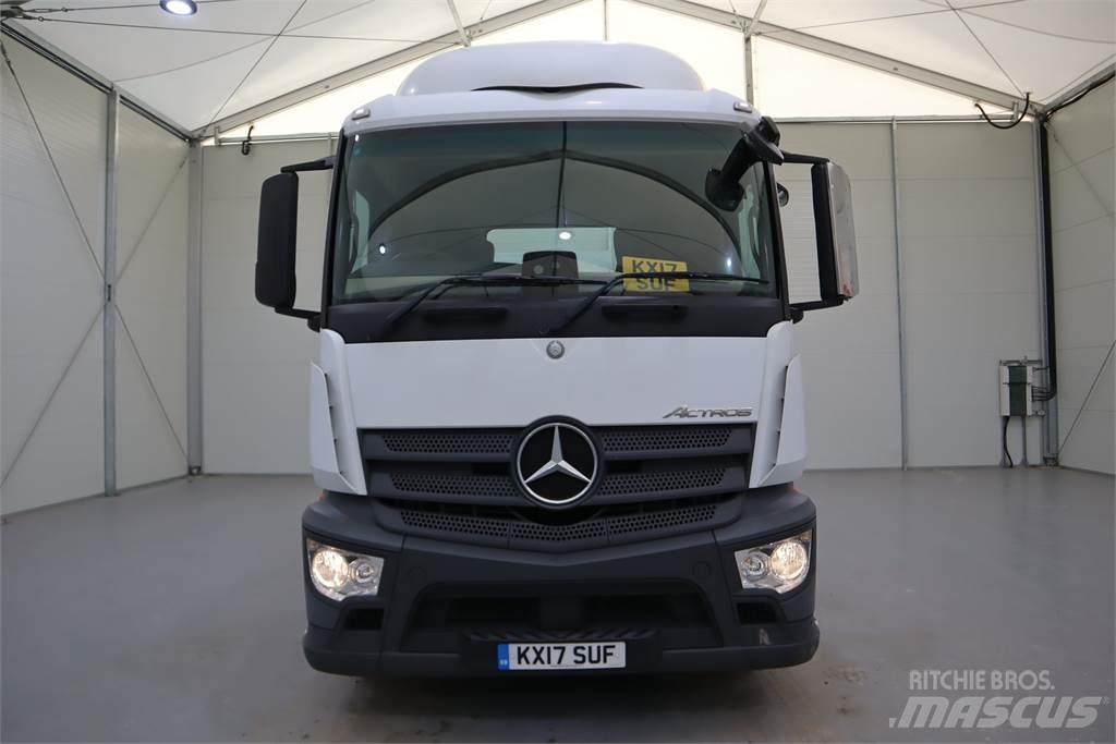 Mercedes-Benz ACTROS 1840 Trekkers