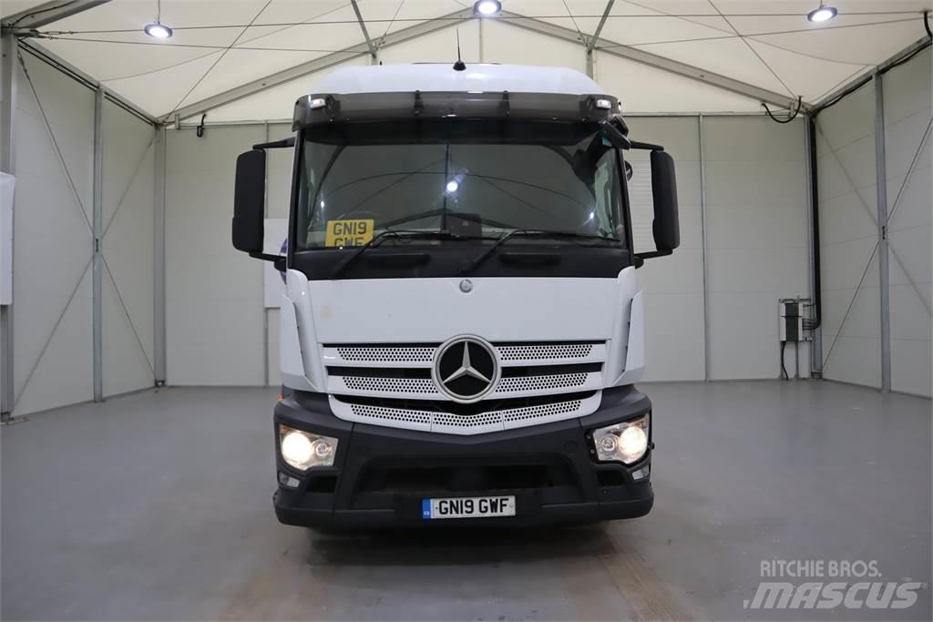 Mercedes-Benz ACTROS 1840 Trekkers