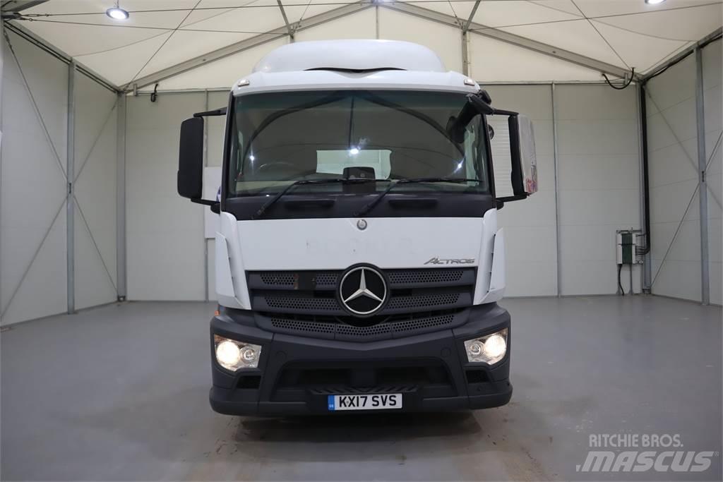 Mercedes-Benz ACTROS 1840 Trekkers