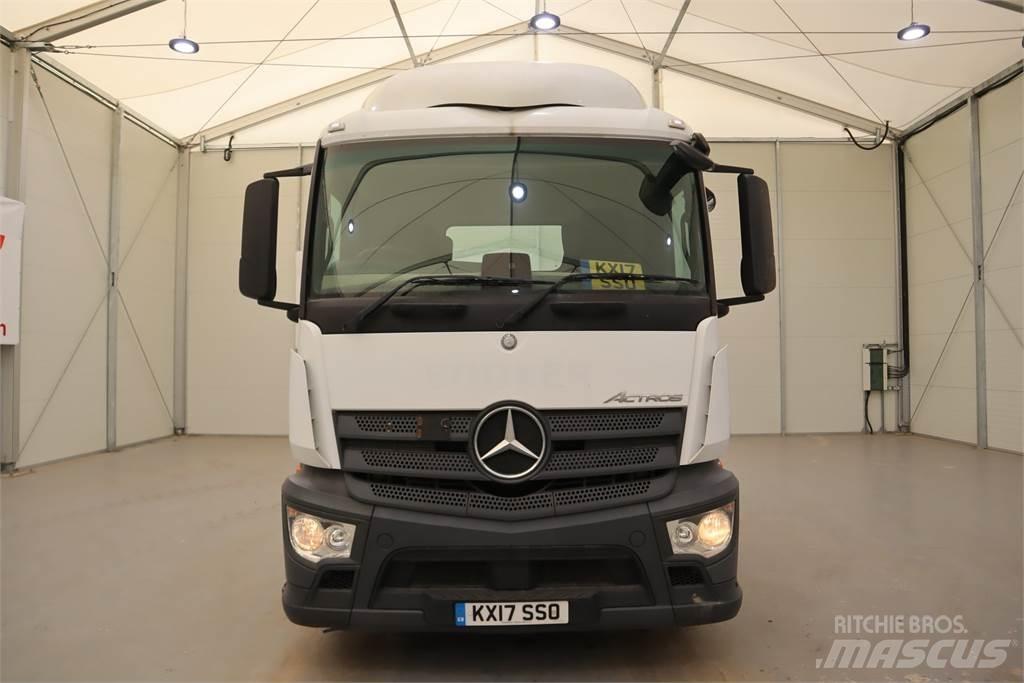 Mercedes-Benz Actros 1840 Trekkers