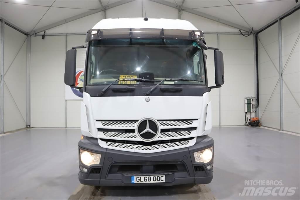 Mercedes-Benz Actros 1840 Trekkers