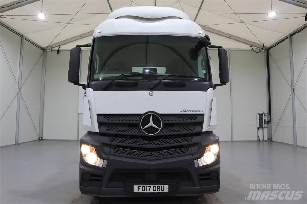 Mercedes-Benz ACTROS 1840 Trekkers