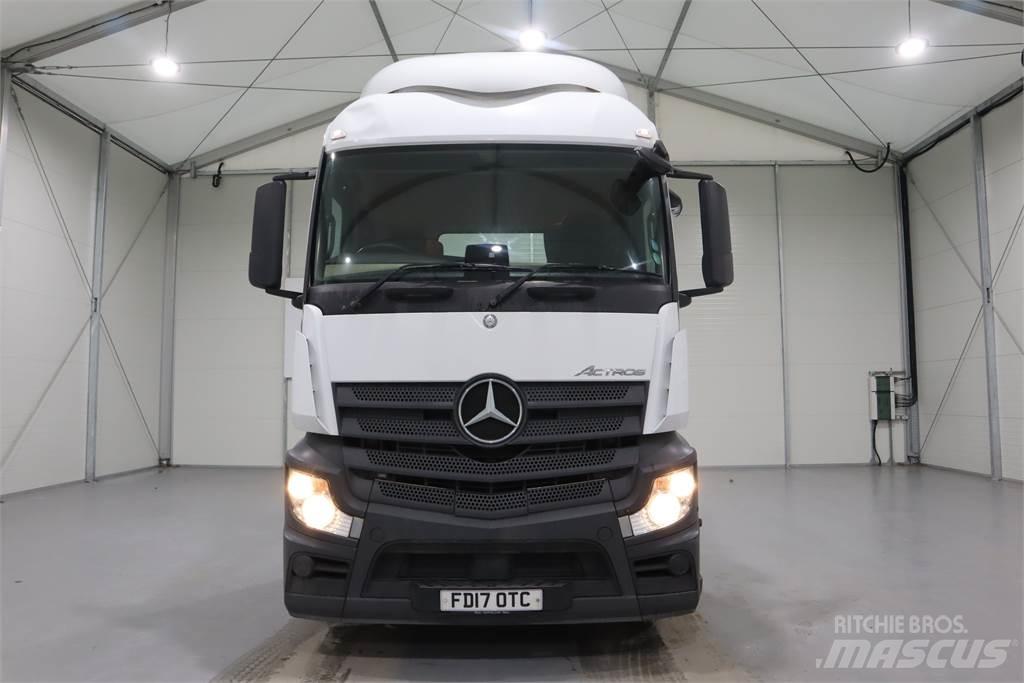 Mercedes-Benz ACTROS 1840 Trekkers