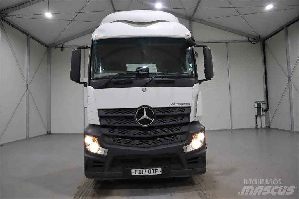 Mercedes-Benz ACTROS 1840 Trekkers