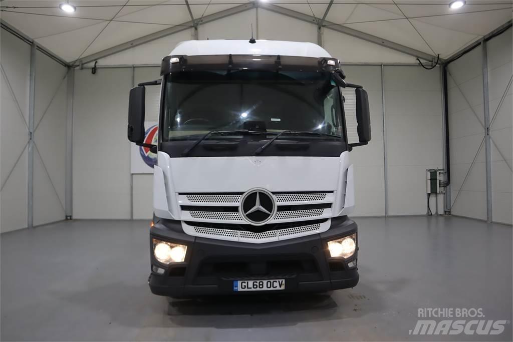 Mercedes-Benz ACTROS 1840 Trekkers