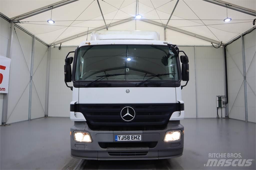 Mercedes-Benz ACTROS 1841 Trekkers