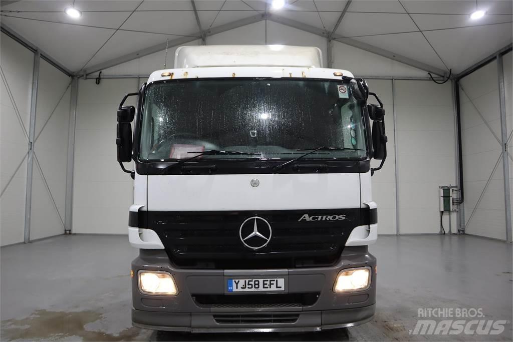 Mercedes-Benz ACTROS 1841 Trekkers
