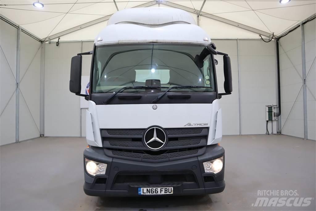 Mercedes-Benz Actros 1843 Trekkers