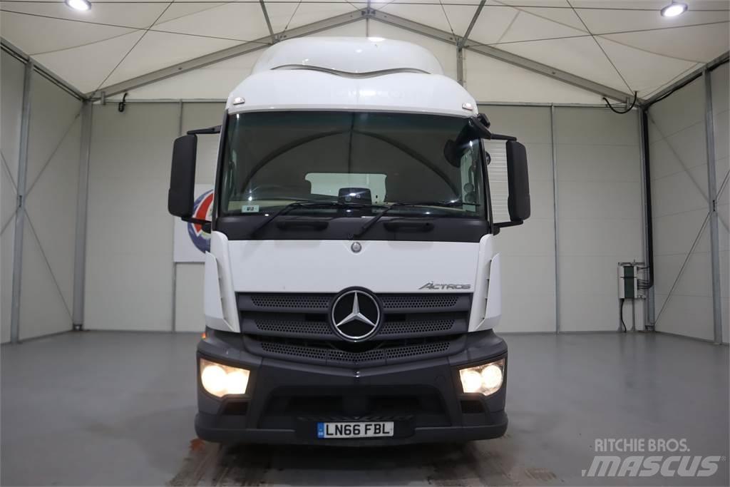 Mercedes-Benz ACTROS 1843 Trekkers