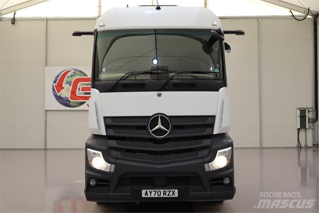 Mercedes-Benz Actros 1845 Trekkers