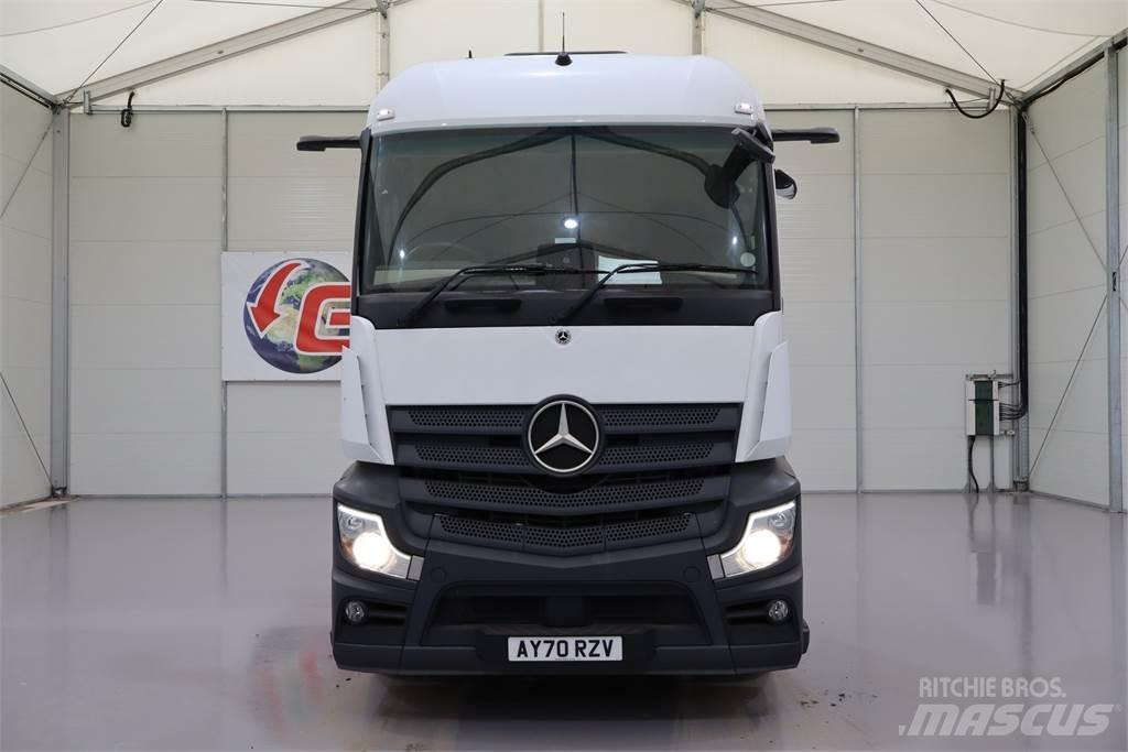 Mercedes-Benz Actros 1845 Trekkers