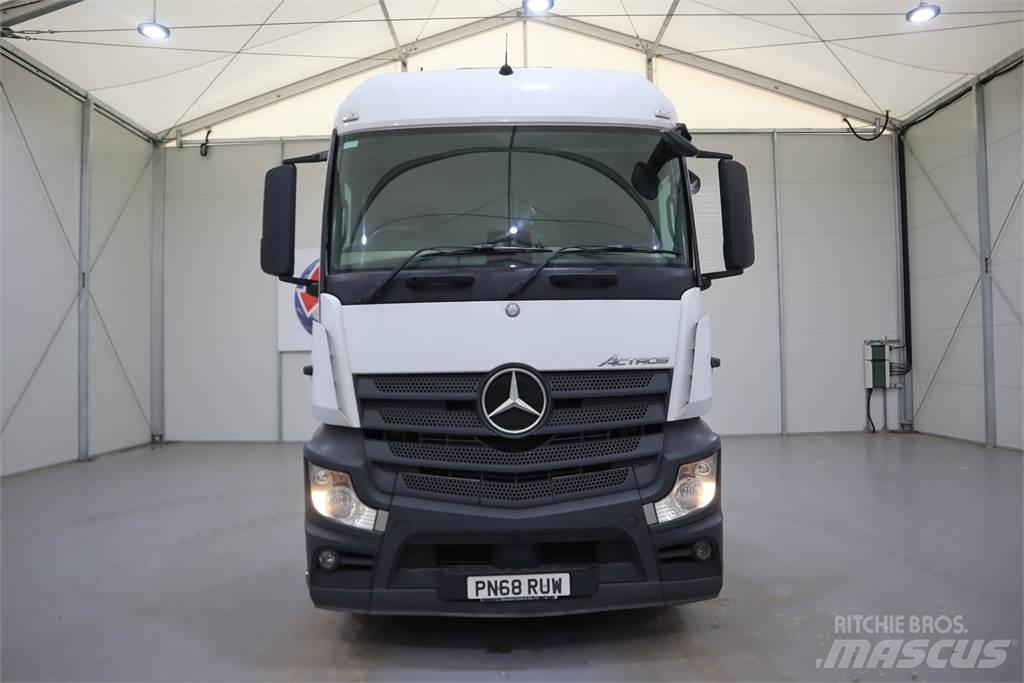 Mercedes-Benz ACTROS 1846 Trekkers