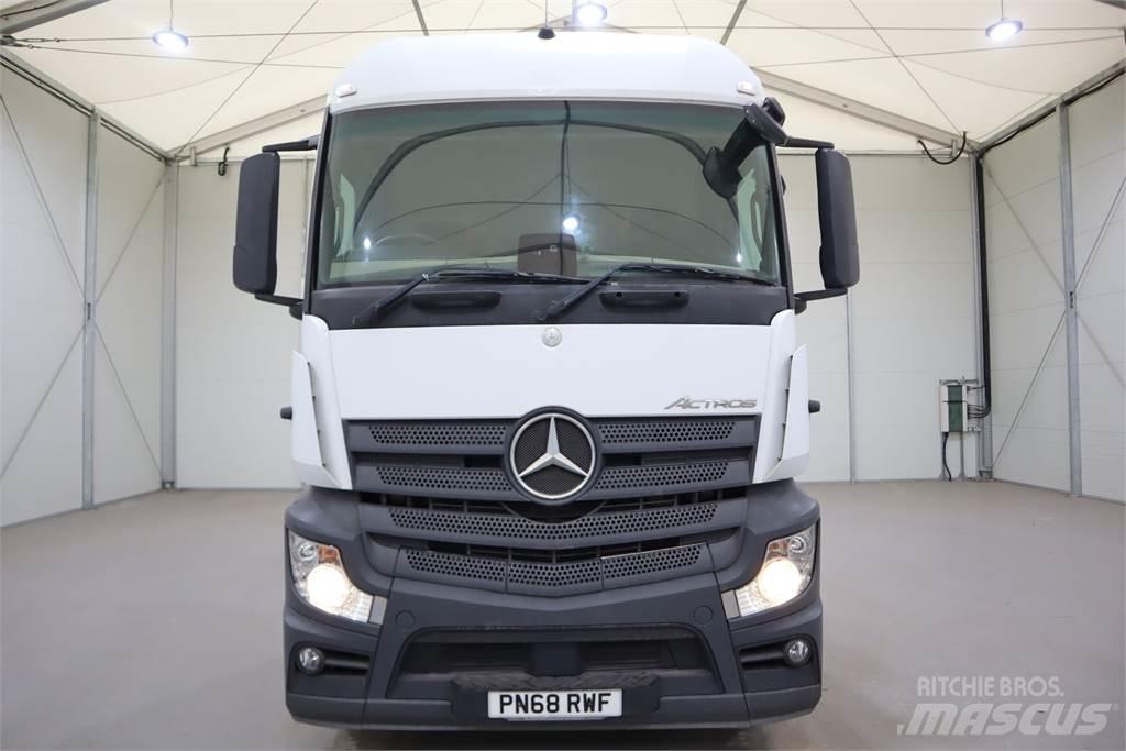 Mercedes-Benz ACTROS 1846 Trekkers