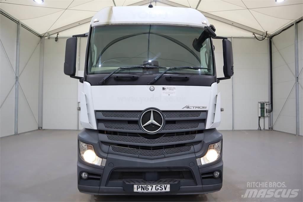 Mercedes-Benz ACTROS 1846 Trekkers