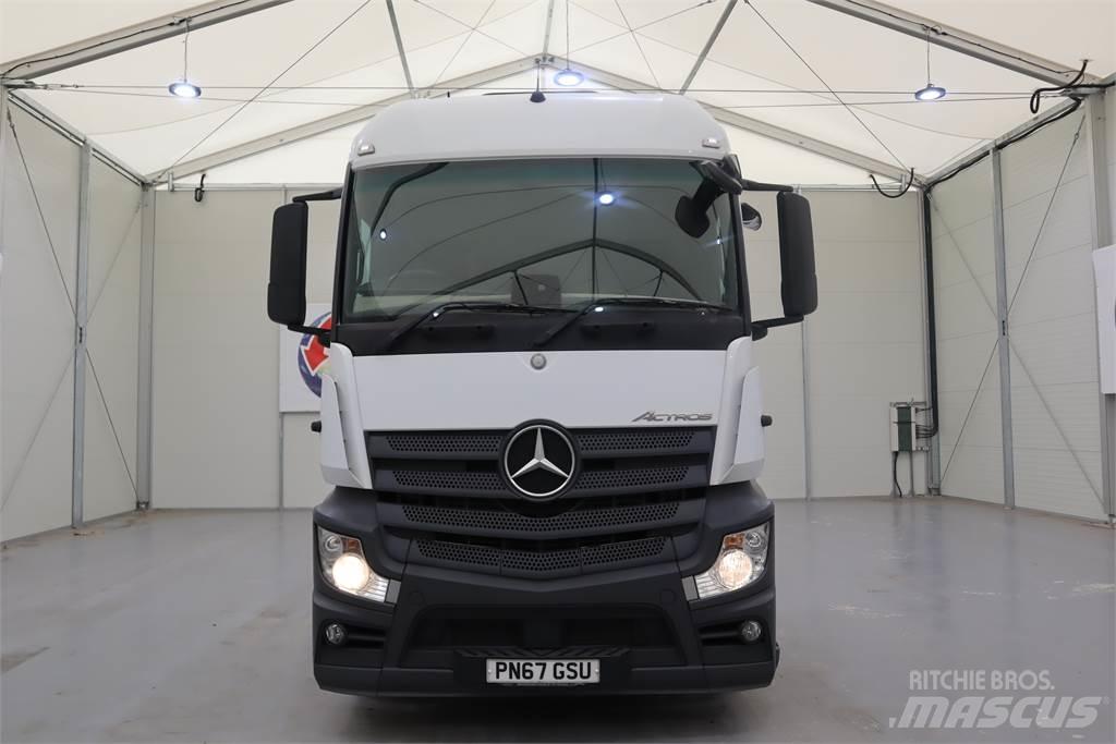 Mercedes-Benz Actros 1846 Trekkers