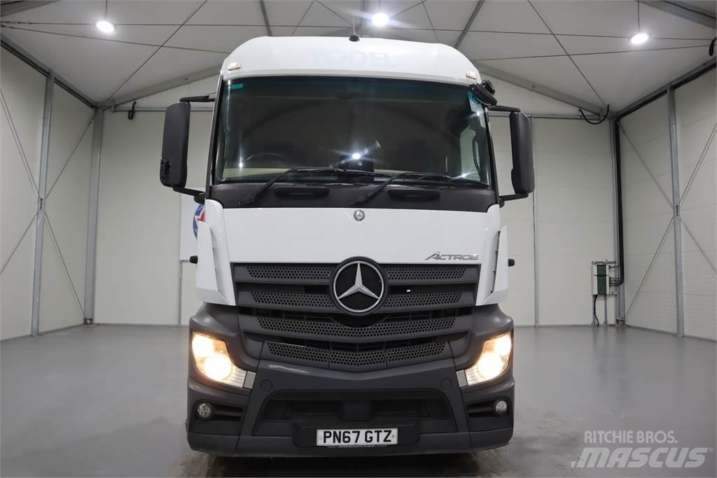 Mercedes-Benz ACTROS 1846 Trekkers