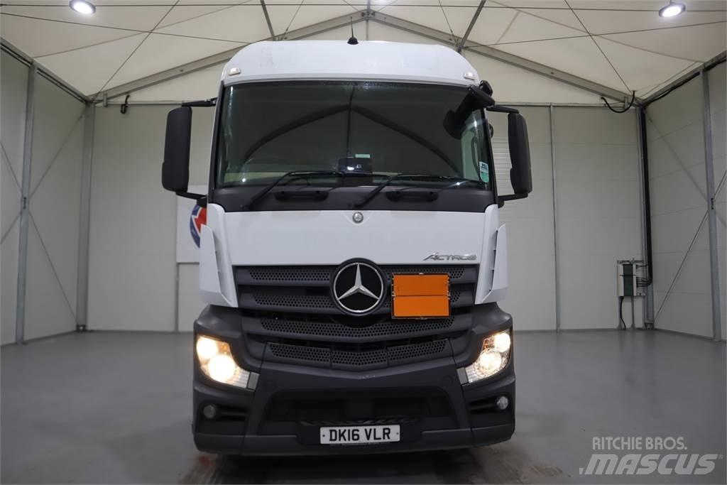 Mercedes-Benz ACTROS 2443 Trekkers