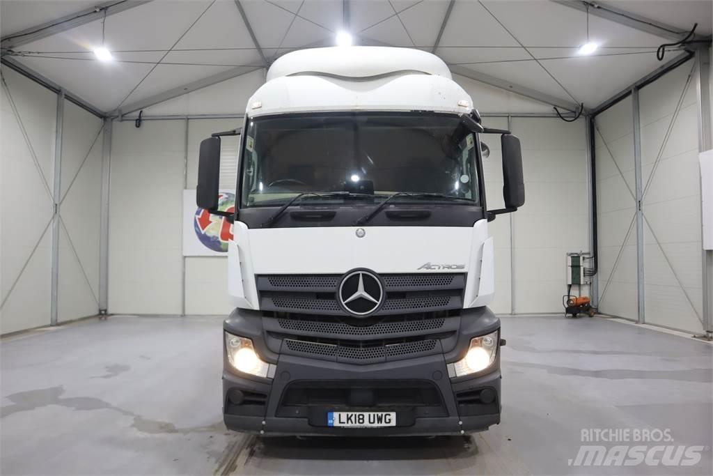 Mercedes-Benz Actros 2543 Trekkers