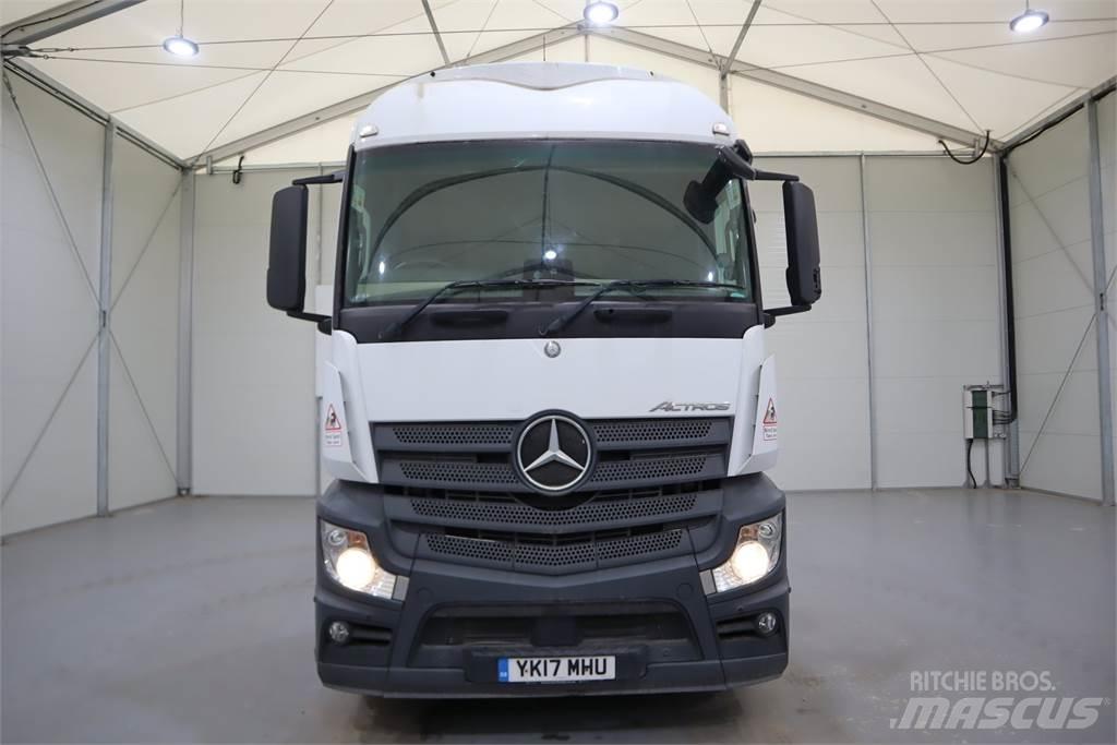 Mercedes-Benz Actros 2543 Trekkers