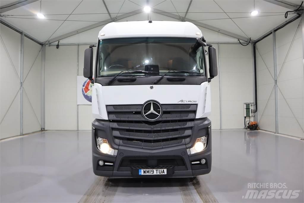 Mercedes-Benz Actros 2543 Trekkers