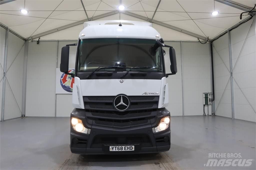 Mercedes-Benz ACTROS 2543 Trekkers