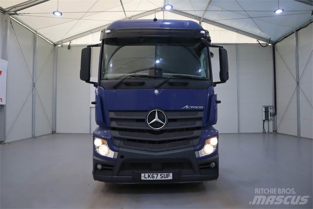 Mercedes-Benz ACTROS 2543 Trekkers