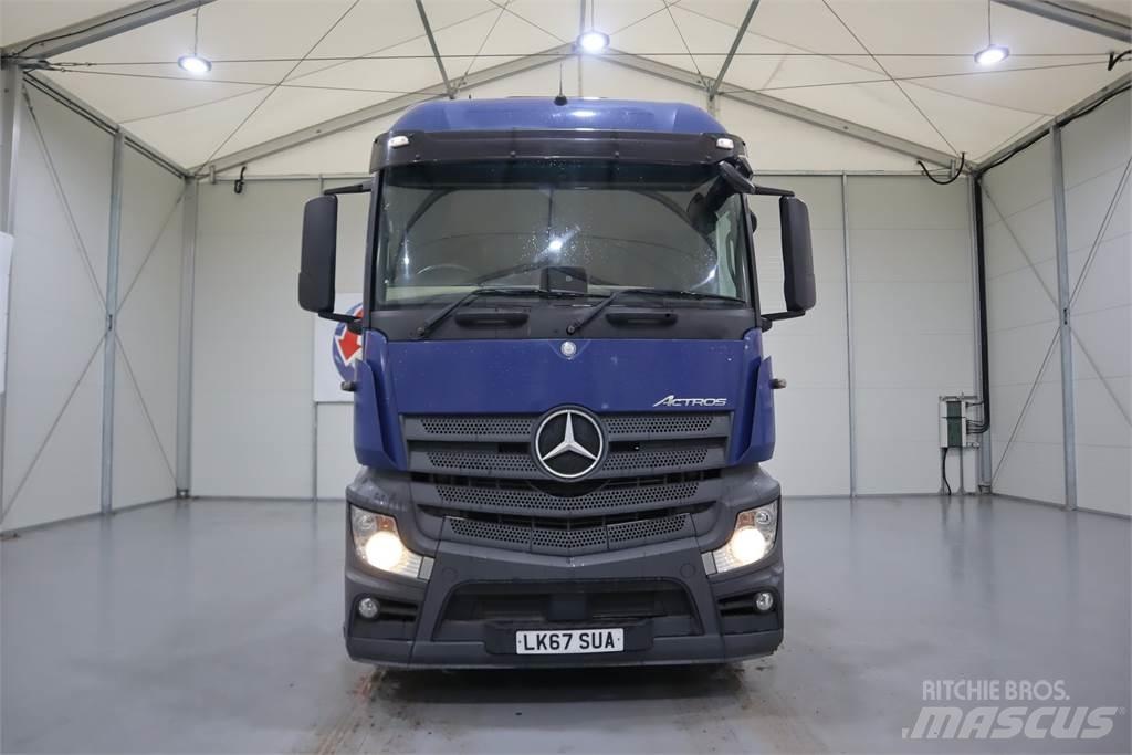 Mercedes-Benz ACTROS 2543 Trekkers