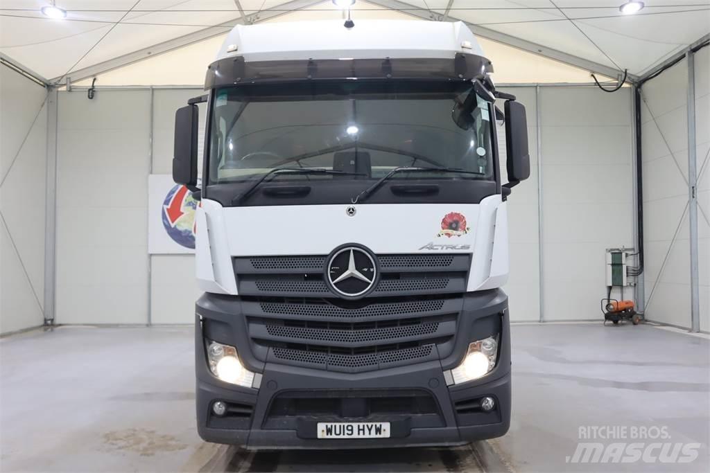 Mercedes-Benz Actros 2545 Trekkers