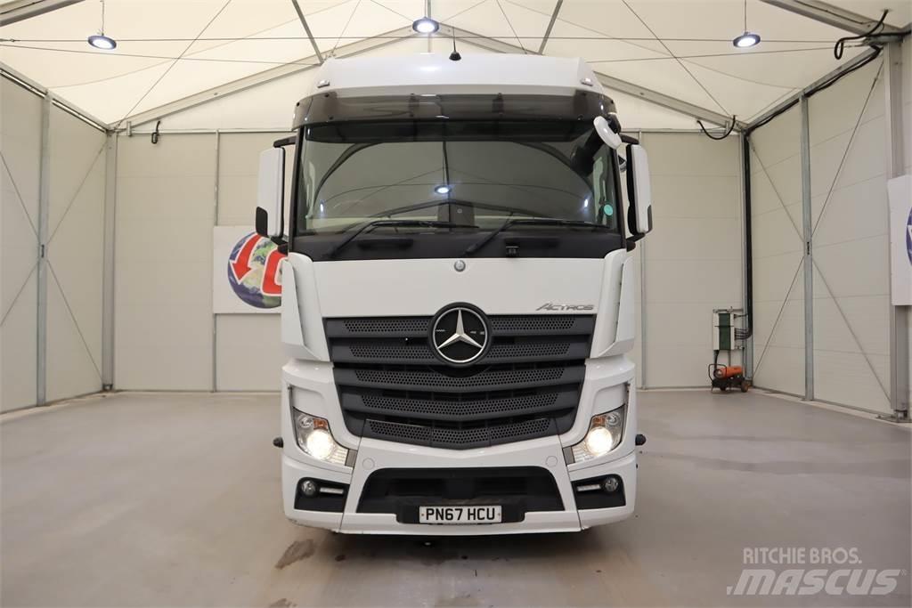 Mercedes-Benz Actros 2545 Trekkers