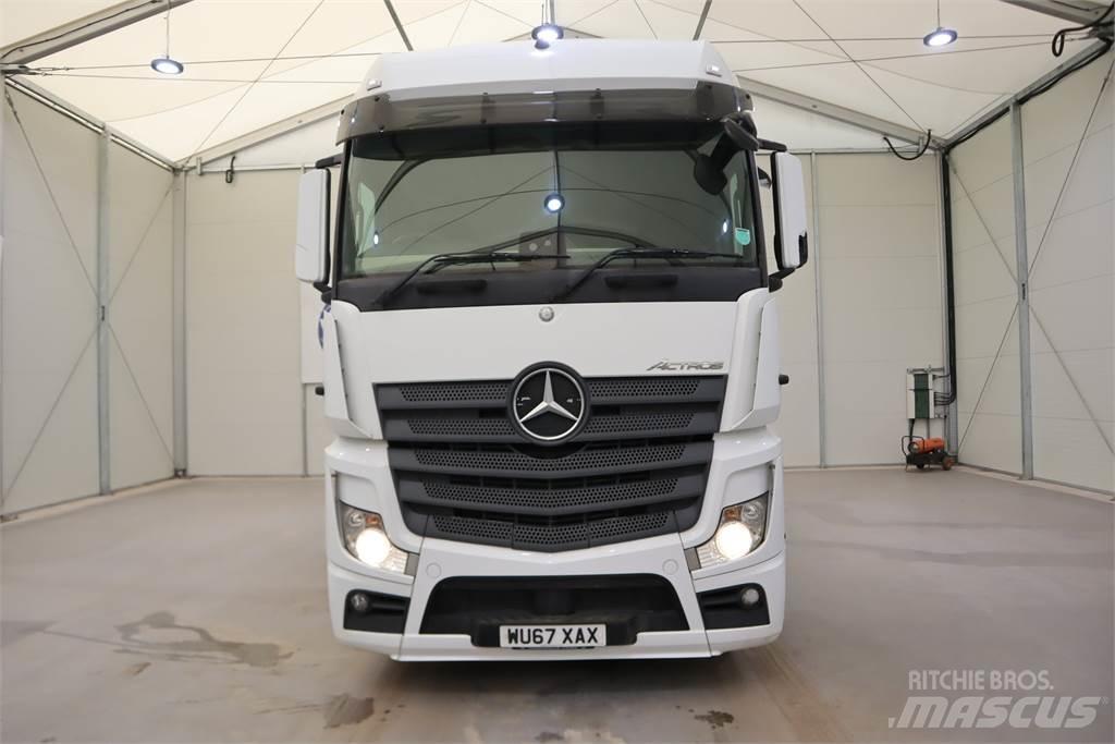 Mercedes-Benz Actros 2545 Trekkers