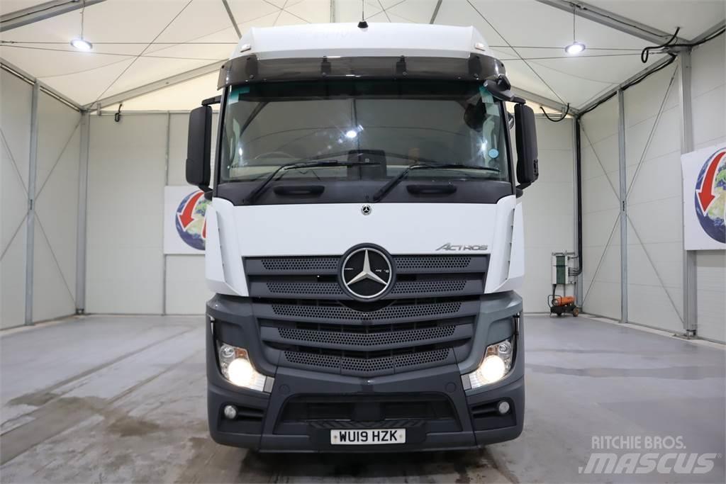 Mercedes-Benz Actros 2545 Trekkers